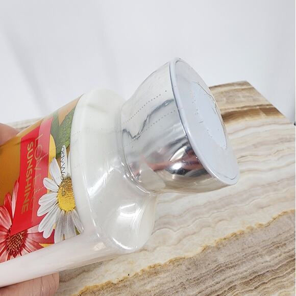 Bath & Body Works Love & Sunshine Body Lotion Full Size 8 oz NEW Sealed - Picture 4 of 5